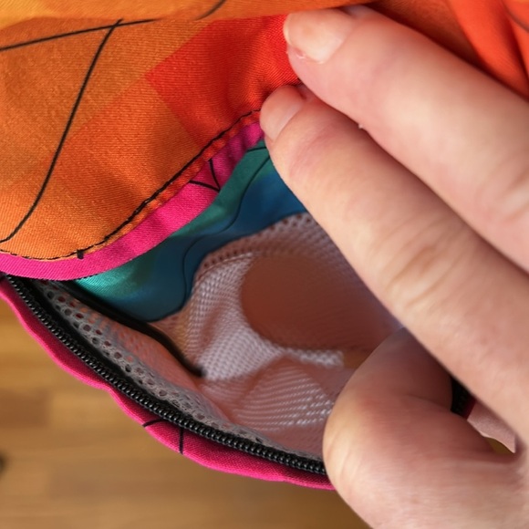 Hang Ten Size 32 Retro Rainbow 🌈 Board Shorts - Picture 5 of 8